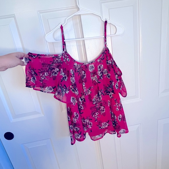 Torrid Cold Shoulder Eyelet Ruffle Blouse, Pink, Flower Print, size 0 - Picture 4 of 4